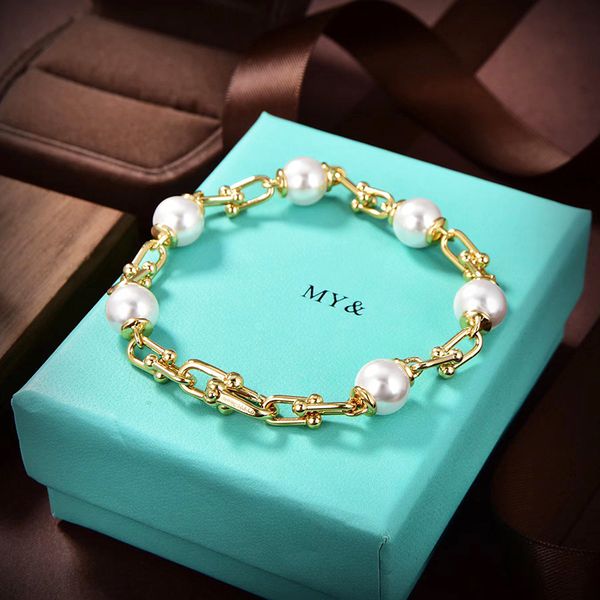 designer bracelet luxury brand bracelets for women pearls horseshoe buckle charm bracelets love fashion classic jewelry bracelets valentine&, Golden;silver
designer bracelet luxury brand bracelets for women pearls horseshoe buckle charm bracelets love fashion classic jewelry bracelets valentine&, Golden;silver