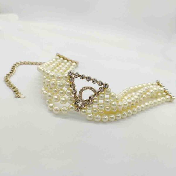 2023 luxury quality charm pendant necklace with diamond and nature shell beads five layers in 18k gold plated have box stamp ps7519b, Golden
2023 luxury quality charm pendant necklace with diamond and nature shell beads five layers in 18k gold plated have box stamp ps7519b, Golden