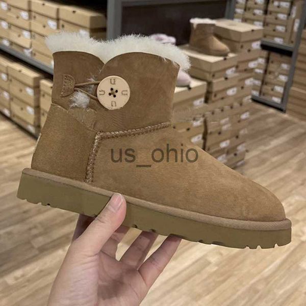 boots designer fluffy snow boots mini women winter australia platform ug boot fur slipper ankle wool shoes sheepskin real leather classic br, Black
boots designer fluffy snow boots mini women winter australia platform ug boot fur slipper ankle wool shoes sheepskin real leather classic br, Black