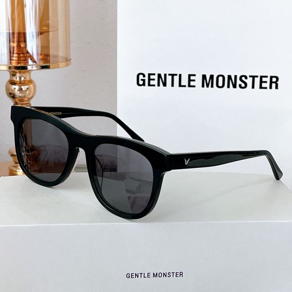 fashionable gentle monster sunglasses, cute women's sunscreen, sunglasses, strong light and uv protection, new high grade sunglasses, White;black
fashionable gentle monster sunglasses, cute women's sunscreen, sunglasses, strong light and uv protection, new high grade sunglasses, White;black