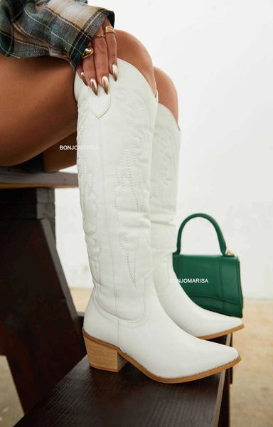 boots women western boots knee high fashion pointed toe cowboy cowgirls white embroidery boots slip on chunky block heel shoes winter t23082, Black
boots women western boots knee high fashion pointed toe cowboy cowgirls white embroidery boots slip on chunky block heel shoes winter t23082, Black