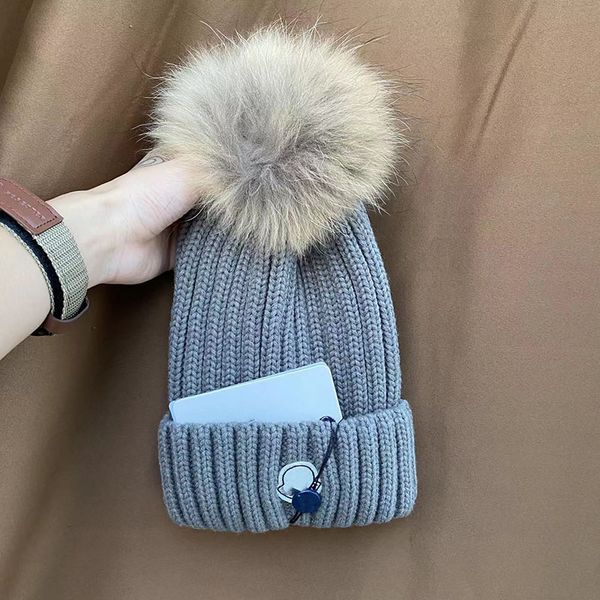 knitted fur velvet hat fashion designer skull cap letter velvet hat knitted hat high quality, Blue;gray
knitted fur velvet hat fashion designer skull cap letter velvet hat knitted hat high quality, Blue;gray
