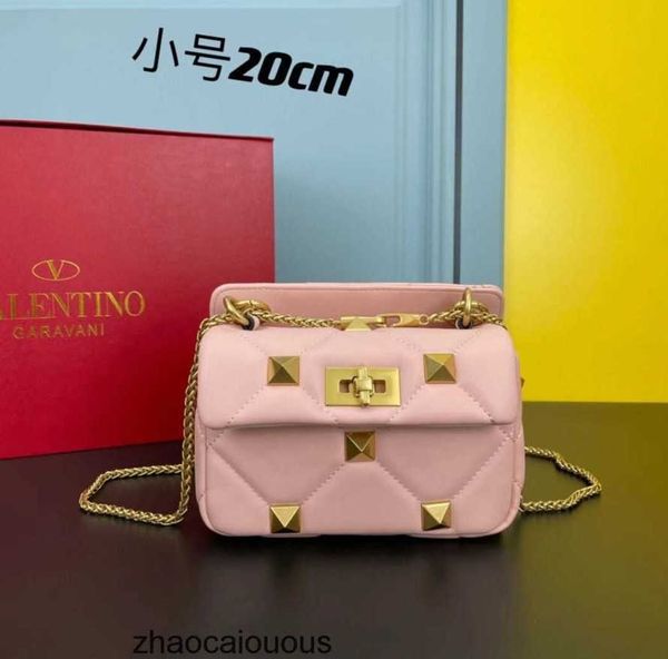 classic women diamond valantions metal bags handbags handbag rivet designer luxury fashionable grid chain leather women's casual should
classic women diamond valantions metal bags handbags handbag rivet designer luxury fashionable grid chain leather women's casual should
