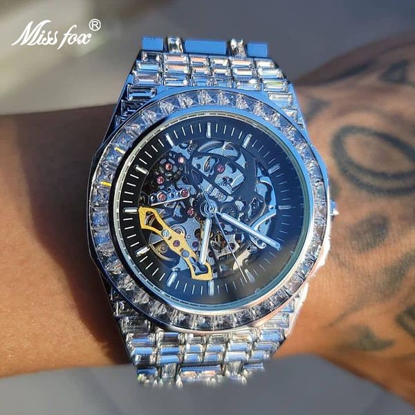 watch bands luxury skeleton with baguette bezel bracelet mechanical men wristwatches brand diamond ice out automatic watches 230824, Black;brown
watch bands luxury skeleton with baguette bezel bracelet mechanical men wristwatches brand diamond ice out automatic watches 230824, Black;brown