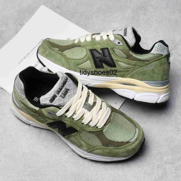 new balances shoes 990v3 sports shoes male 2023 spring/summer grass green running shoes female couple casual dad shoes, Black
new balances shoes 990v3 sports shoes male 2023 spring/summer grass green running shoes female couple casual dad shoes, Black
