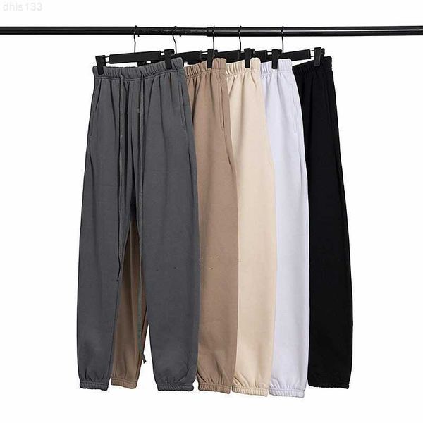 3m reflective vintage jogging pants mens and womens sweatpants fashion trends designer slacks letter embroidery high street sport, Black
3m reflective vintage jogging pants mens and womens sweatpants fashion trends designer slacks letter embroidery high street sport, Black