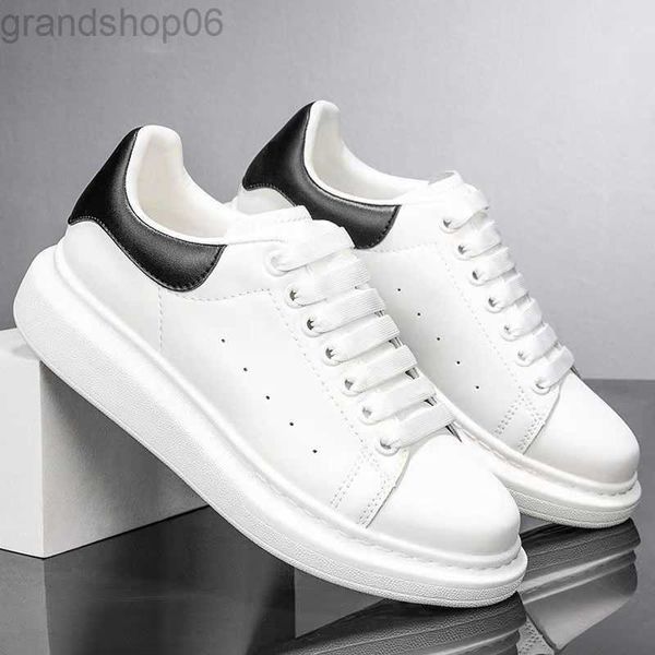 mcqueenes designer oversized casual shoes for men women alexanders calfskin flat leather sneakers mens trainers extraordinary queens plate-f, Black
mcqueenes designer oversized casual shoes for men women alexanders calfskin flat leather sneakers mens trainers extraordinary queens plate-f, Black