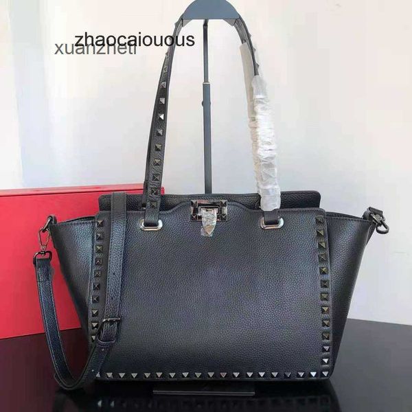 handbag valantioes designer women shopping classic bags rivet luxurys classic women's portable shoulder pattern mommy ngte
handbag valantioes designer women shopping classic bags rivet luxurys classic women's portable shoulder pattern mommy ngte