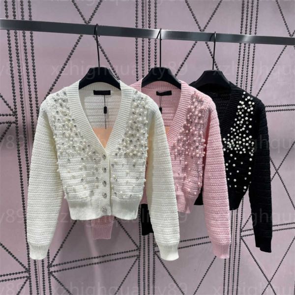 designer cardigan women sweaters womens knit jacket knitwear long sleeve v-neck heart buttons beaded luxury knit jackets designer sweater 55, White;black
designer cardigan women sweaters womens knit jacket knitwear long sleeve v-neck heart buttons beaded luxury knit jackets designer sweater 55, White;black