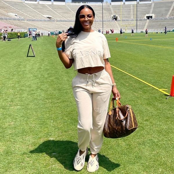 women's two piece pants stylish lady letter printed casual 2 set women short sleeve o neck crop and pant suits 2023 summer sports track, White
women's two piece pants stylish lady letter printed casual 2 set women short sleeve o neck crop and pant suits 2023 summer sports track, White