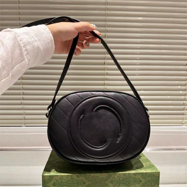 2023 woman oval shoulder bags designer bag crossbody phone bag luxury purse fashion tote small multiple colors 5a
2023 woman oval shoulder bags designer bag crossbody phone bag luxury purse fashion tote small multiple colors 5a