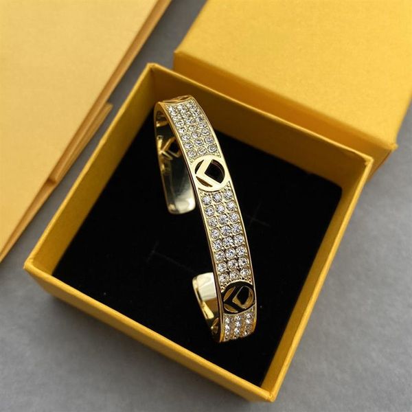 womens deisgners love bracalet jewelry bracelets for women gold color with letter designer diamonds brand stainless bangle braccia238h, Golden;silver
womens deisgners love bracalet jewelry bracelets for women gold color with letter designer diamonds brand stainless bangle braccia238h, Golden;silver