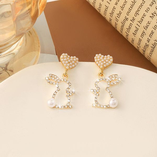 plated 925 silver luxury brand designers letters stud geometric famous women round crystal rhinestone earring wedding perty jewerlry circula, Golden;silver
plated 925 silver luxury brand designers letters stud geometric famous women round crystal rhinestone earring wedding perty jewerlry circula, Golden;silver