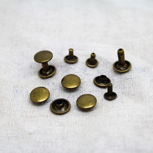 bag parts accessories metal double cap rivets studs round rivet for leather craft bag belt clothing garment shoes pet collar decor 230824, Black
bag parts accessories metal double cap rivets studs round rivet for leather craft bag belt clothing garment shoes pet collar decor 230824, Black
