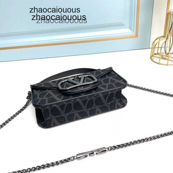 handbags shoulder valantioes carrying printed bags handbag luxury cowhide designer portable canvas crossbody women's underarm chain 9br
handbags shoulder valantioes carrying printed bags handbag luxury cowhide designer portable canvas crossbody women's underarm chain 9br