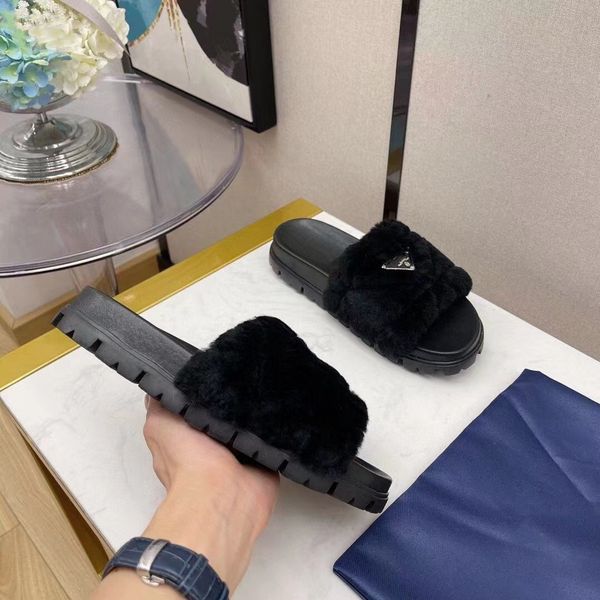 designer woman slippers sandals fashion warm 100% wool cotton inverted triangle black white shoes outdoor womens slipper pantoufle designers
designer woman slippers sandals fashion warm 100% wool cotton inverted triangle black white shoes outdoor womens slipper pantoufle designers