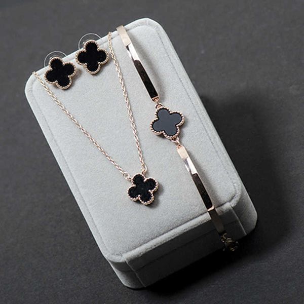 designer clover necklace bracelet earrings three piece set four leaf cleef van versatile friend student bracelet earrings clavicle chain gir, Silver
designer clover necklace bracelet earrings three piece set four leaf cleef van versatile friend student bracelet earrings clavicle chain gir, Silver