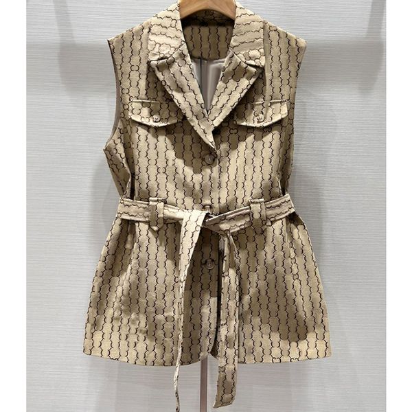 8.25 fashion street casual letter jacquard with belt single breasted sleeveless women's vest, Black;white
8.25 fashion street casual letter jacquard with belt single breasted sleeveless women's vest, Black;white
