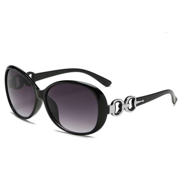 classic retro sunglasses for women fashionable oval small gourd street stalls vendors wholesale, White;black
classic retro sunglasses for women fashionable oval small gourd street stalls vendors wholesale, White;black