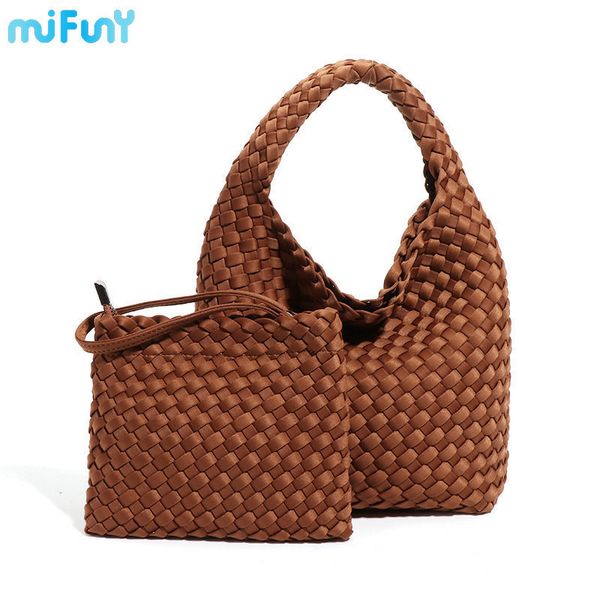 evening bags mifuny handmade designer woven shoulder bag large capacity nylon bucket tote handbag black camel office ladies business 230824
evening bags mifuny handmade designer woven shoulder bag large capacity nylon bucket tote handbag black camel office ladies business 230824