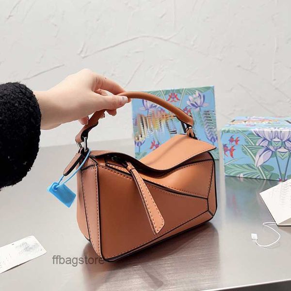 lowe boston women's one puzzle crossbody shoulder purse bag leather 2023 designer 24cm geometry bags handheld creative girl popular spa
lowe boston women's one puzzle crossbody shoulder purse bag leather 2023 designer 24cm geometry bags handheld creative girl popular spa