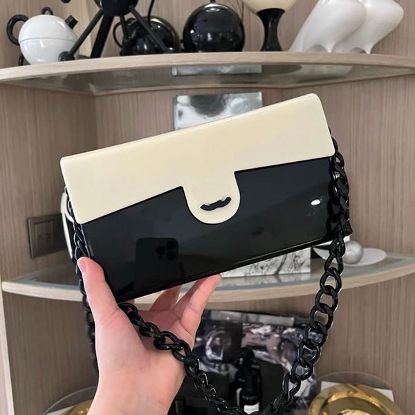 flap bag two-color designer womens shoulder acrylic dinner dress classic black c-button luxury tote matelasse crossbody lipstick makeup saco
flap bag two-color designer womens shoulder acrylic dinner dress classic black c-button luxury tote matelasse crossbody lipstick makeup saco