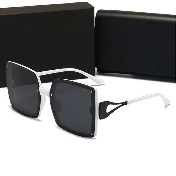 573 women sunglasses designer fashion for men woman luxury metal vintage summer style square frameless sun glasses man uv 400 lens with orig, White;black
573 women sunglasses designer fashion for men woman luxury metal vintage summer style square frameless sun glasses man uv 400 lens with orig, White;black