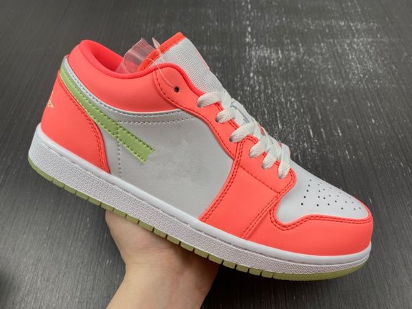 authentic basketball shoes 1s low se lava glow barely volt white men lifestyle brand name sports sneakers
authentic basketball shoes 1s low se lava glow barely volt white men lifestyle brand name sports sneakers