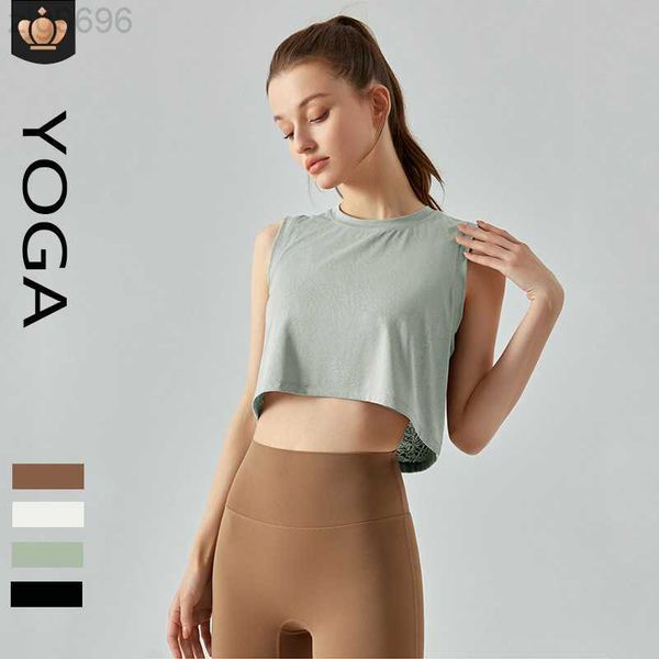 desginer alos yoga bra alowomen waist short sleeveless t-shirt outdoor running breathable slim sports vest, White
desginer alos yoga bra alowomen waist short sleeveless t-shirt outdoor running breathable slim sports vest, White