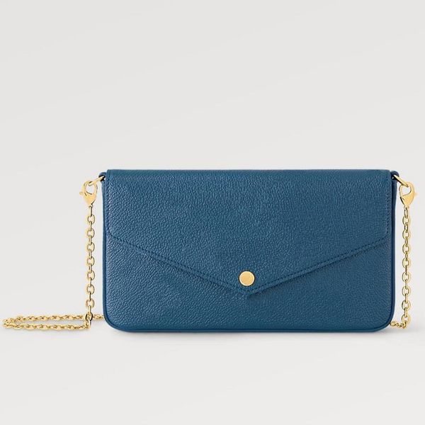 fashion crossbody bag outdoor versatile women's bag embossed logo design classic three in one metal chain shoulder bag card holder
fashion crossbody bag outdoor versatile women's bag embossed logo design classic three in one metal chain shoulder bag card holder