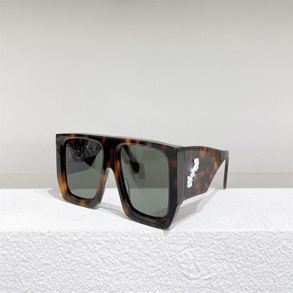 luxury designer sunglasses for men mens sunglasses for women woman thickened plate fashion man square eyewerar uv400 protectio2404, White;black
luxury designer sunglasses for men mens sunglasses for women woman thickened plate fashion man square eyewerar uv400 protectio2404, White;black
