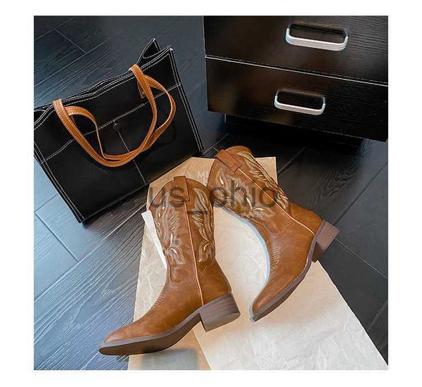 boots 2022 autumn leather cowboy cowgirl western denim boots cowgrils thick heel embroidered square head thick heels boot j230825, Black
boots 2022 autumn leather cowboy cowgirl western denim boots cowgrils thick heel embroidered square head thick heels boot j230825, Black