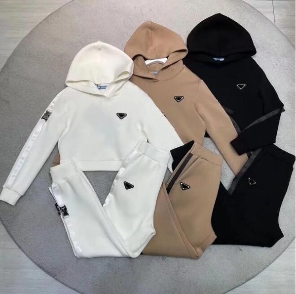 fashion women tracksuits casual pullover with hat sports hoodie design classic triangle autumn and winter fashion clothing, Gray
fashion women tracksuits casual pullover with hat sports hoodie design classic triangle autumn and winter fashion clothing, Gray