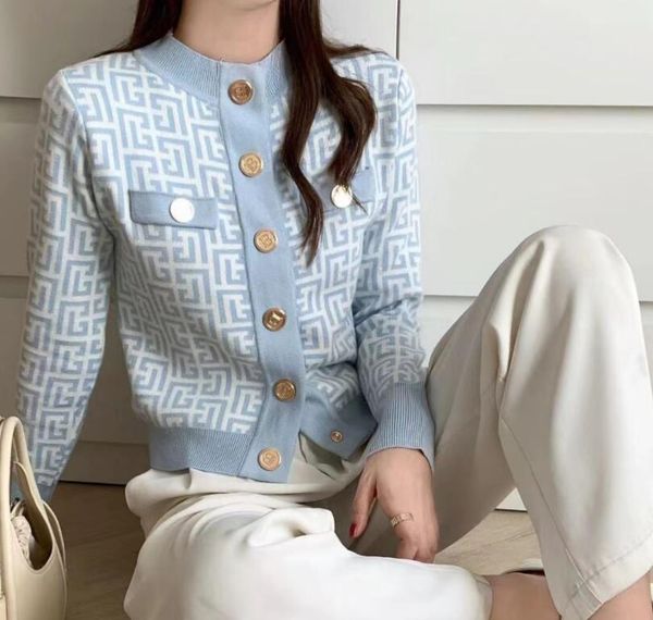 new fashion designer sweaters geometric patterns apes cardigan long sleeve single breasted contrast color button knitted sweaters, White;black
new fashion designer sweaters geometric patterns apes cardigan long sleeve single breasted contrast color button knitted sweaters, White;black
