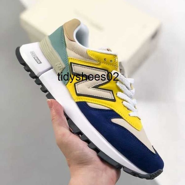 new balances shoes nb1300 dad shoes shock absorbing running shoes pig bage mesh surface breathable comfortable durable and versatile for cas, Black
new balances shoes nb1300 dad shoes shock absorbing running shoes pig bage mesh surface breathable comfortable durable and versatile for cas, Black
