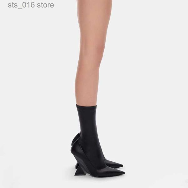 boots european and american autumn and winter new women's high heel short boots fashion pointed side zipper women's thigh boots t2, Black
boots european and american autumn and winter new women's high heel short boots fashion pointed side zipper women's thigh boots t2, Black