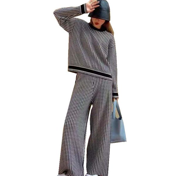 2023net red leisure autumn and winter new knitted women's checkered round neck long sleeve shirt wide-leg trousers two-piece set, White
2023net red leisure autumn and winter new knitted women's checkered round neck long sleeve shirt wide-leg trousers two-piece set, White