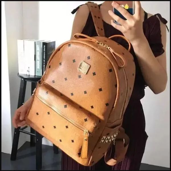 2023 new backpack knapsack fashion men women travel backpacks handbags stylish bookbag shoulder bags designer totes back packs girls boys sc
2023 new backpack knapsack fashion men women travel backpacks handbags stylish bookbag shoulder bags designer totes back packs girls boys sc