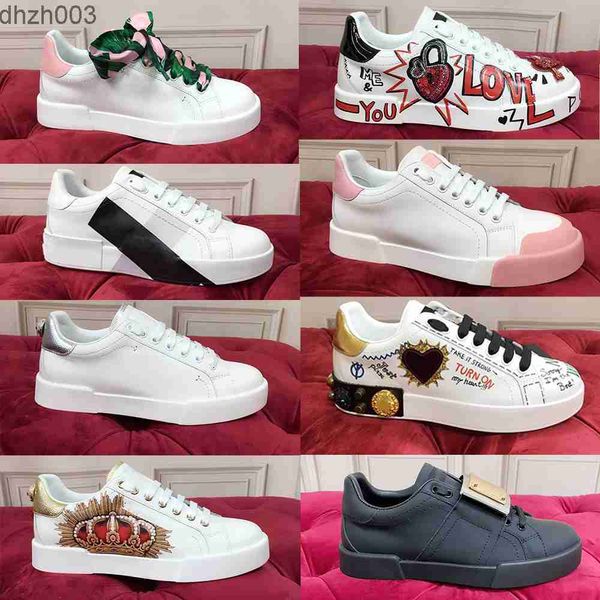 with box 23ss luxury portofino calfskin nappa man casual shoes white black leather trainers famous brands comfort outdoor trainers mens c dg
with box 23ss luxury portofino calfskin nappa man casual shoes white black leather trainers famous brands comfort outdoor trainers mens c dg