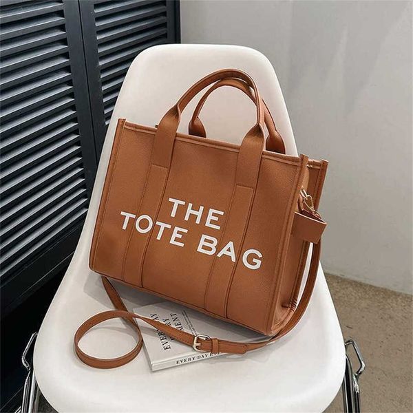 2023 new women's bag women's new solid color letter tote bag simple casual crossbody large capacity designer handbags 70% off
2023 new women's bag women's new solid color letter tote bag simple casual crossbody large capacity designer handbags 70% off