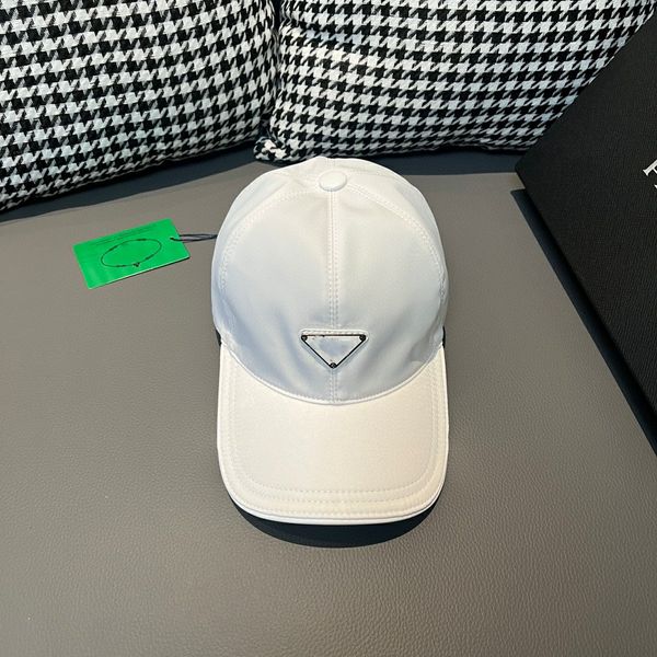 model letter decoration ball caps trucker luxury designer hat american fashion truck cap casual baseball caps, Blue;gray
model letter decoration ball caps trucker luxury designer hat american fashion truck cap casual baseball caps, Blue;gray