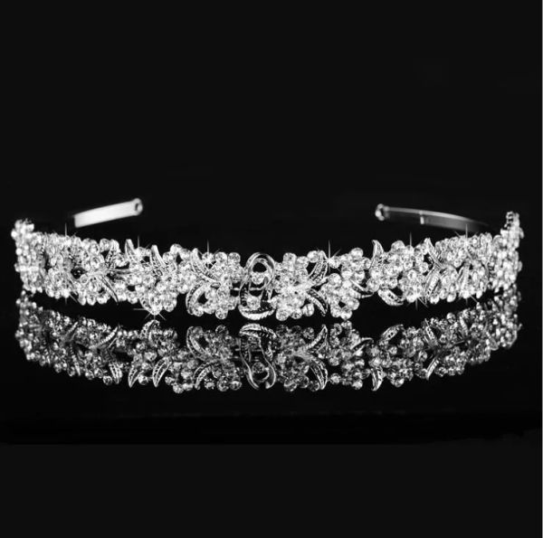 luxury cz wedding tiara crown vintage crystal diadem pageant party hairband for women bridal accessories jewelry zz, Silver
luxury cz wedding tiara crown vintage crystal diadem pageant party hairband for women bridal accessories jewelry zz, Silver