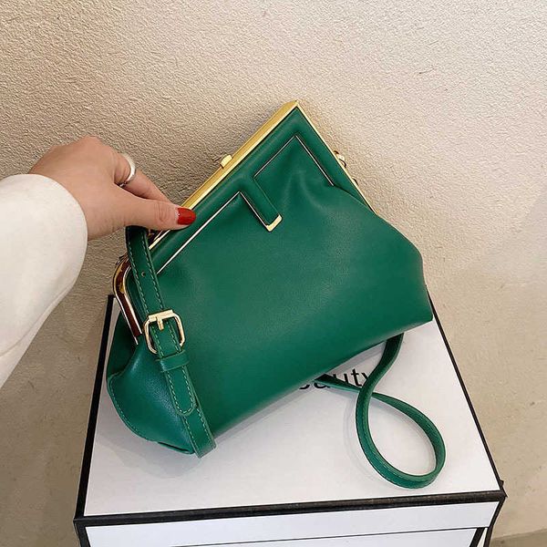 outdoor designer bags tote bag women's bag clip shoulder bag crossbody tote bag fen bags pz2c
outdoor designer bags tote bag women's bag clip shoulder bag crossbody tote bag fen bags pz2c
