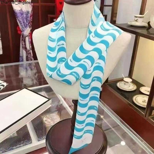 New Channel scarf streamer classic simple love small scarves temperament versatile bag binding Headband H6W8
New Channel scarf streamer classic simple love small scarves temperament versatile bag binding Headband H6W8