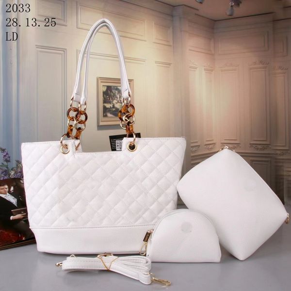 Caviar Winter Shopping Bags Handbags Classic Premium Sheepskin Quality Shoulder Bags Cowhide Ball Pattern Collection Ladies Designer Bags Delivery to Your Door
Caviar Winter Shopping Bags Handbags Classic Premium Sheepskin Quality Shoulder Bags Cowhide Ball Pattern Collection Ladies Designer Bags Delivery to Your Door