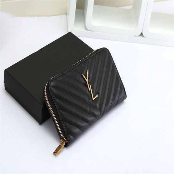 fashion women's wallet leather wallet single zipper ladies long classical with box card 3045305p, Red;black
fashion women's wallet leather wallet single zipper ladies long classical with box card 3045305p, Red;black