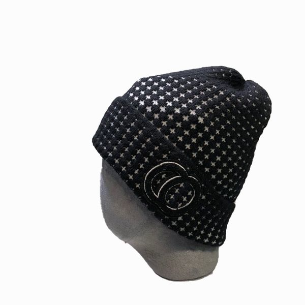 designer beanie luxury knitted hat popular winter cashmere metal letters casual outdoor bonnet knitted caps 4 color very nice, Blue;gray
designer beanie luxury knitted hat popular winter cashmere metal letters casual outdoor bonnet knitted caps 4 color very nice, Blue;gray
