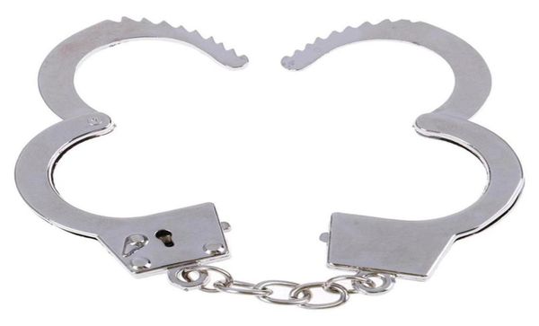 2021 new 100pcslot fashion metal handcuff keychains mini handcuff shaped keyrings key99682677914477, Slivery;golden
2021 new 100pcslot fashion metal handcuff keychains mini handcuff shaped keyrings key99682677914477, Slivery;golden