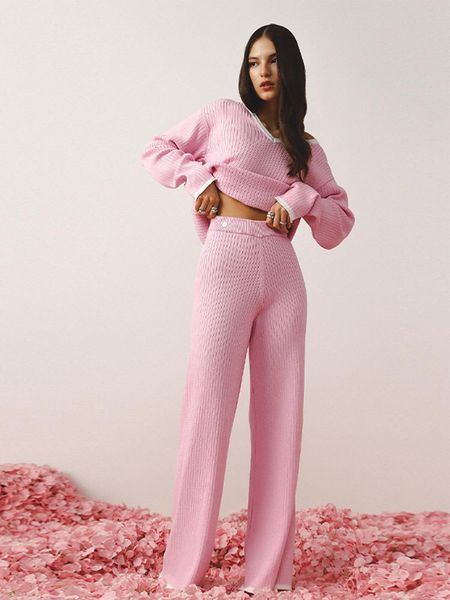 women's two piece pants solid knitted set fashion casual vneck long sleeved pullover autumn winter loose female thin sweater suits 230, White
women's two piece pants solid knitted set fashion casual vneck long sleeved pullover autumn winter loose female thin sweater suits 230, White