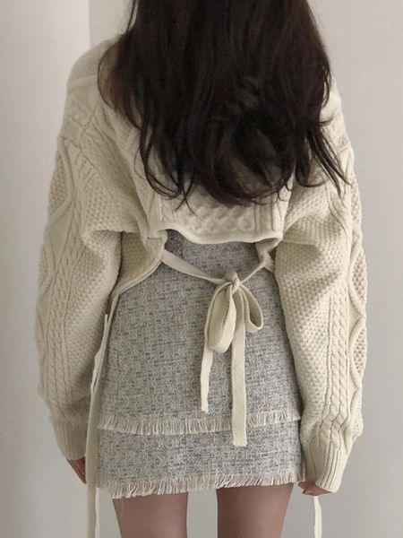 women s sweaters houzhou japanese sweet lace up knit sweater women cute back irregular v neck loose long sleeve cropped pullover 230826, White;black
women s sweaters houzhou japanese sweet lace up knit sweater women cute back irregular v neck loose long sleeve cropped pullover 230826, White;black